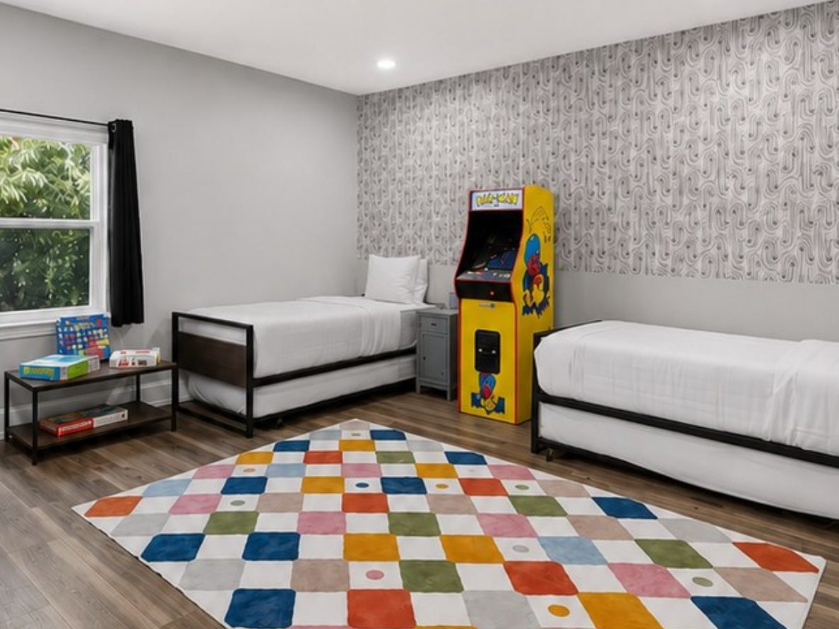 Retro Arcade Game Suite, original space